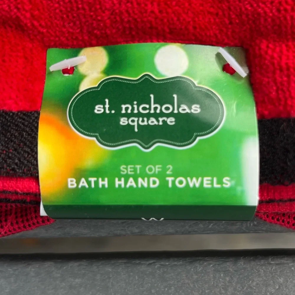 Kohls; Holiday Red/Plaid; Embroidered Monogram “W”; Kitchen/Bath Hand Towels;NWT
